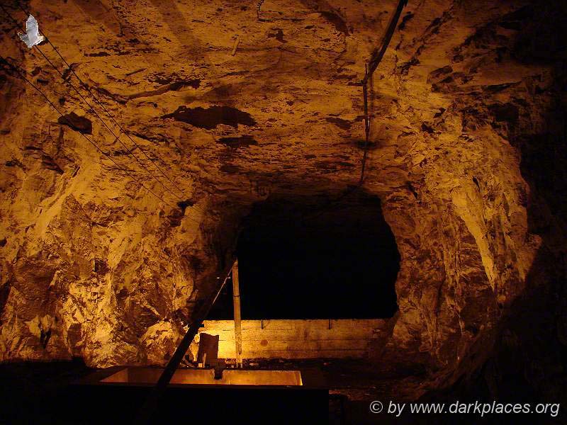 DarkPlaces019.JPG