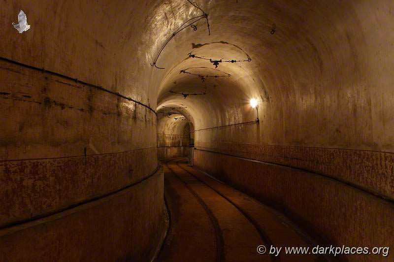 DarkPlaces046.JPG